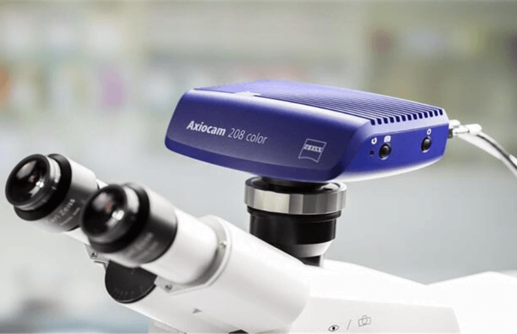 Try Out the ZEISS Axiolab 5 Microscope with ZEISS Axiocam 208 camera